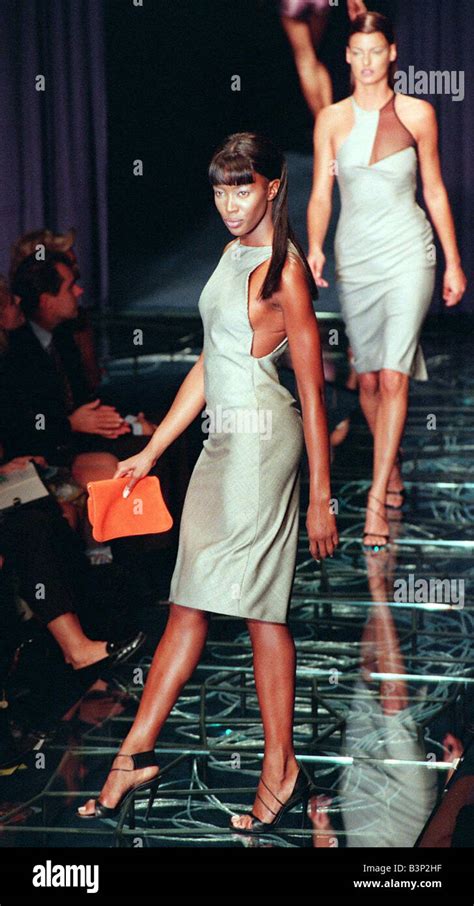 naomi campbell versace 1997|versace models 2023.